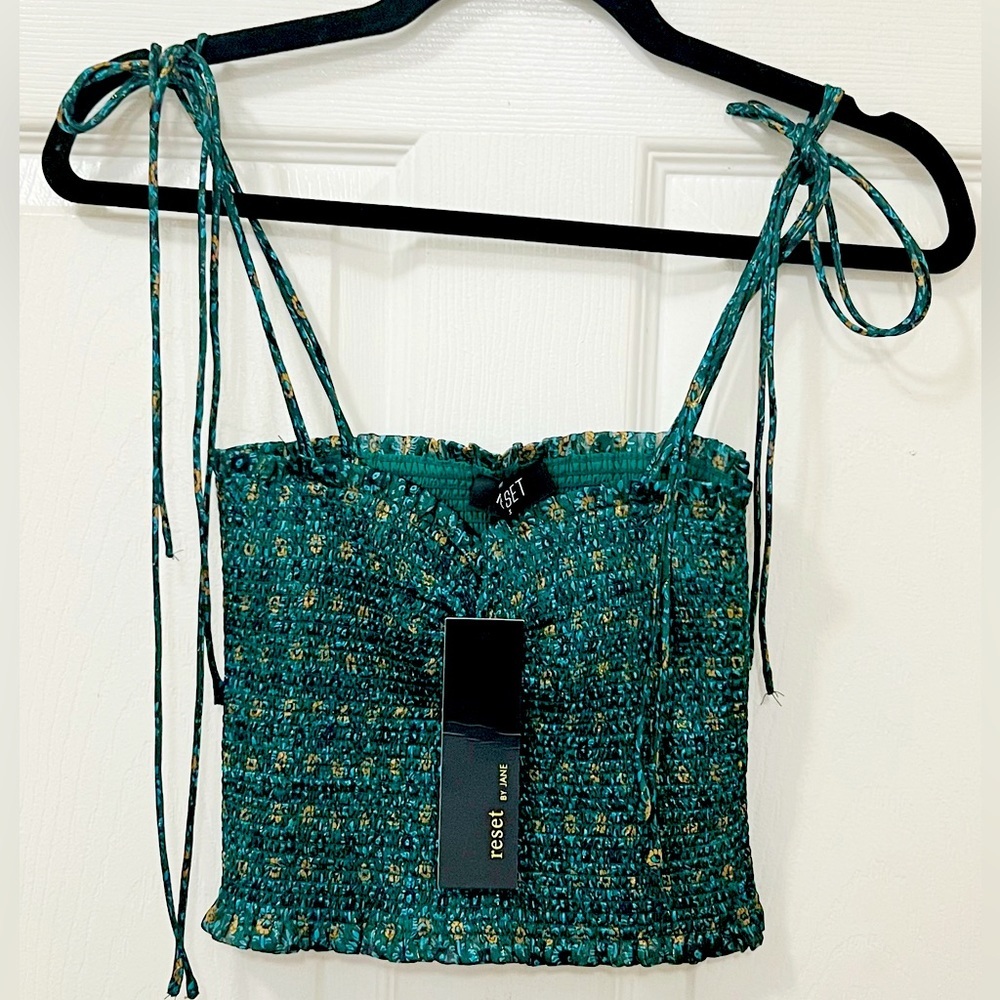 New Bri Top in Green by Reset by Jane Size Small
